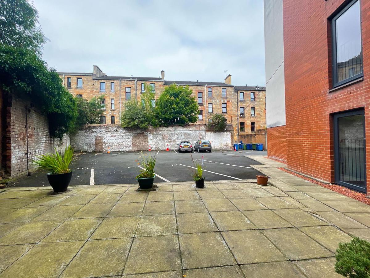 Kelvingrove 2 Bedroom Apartment - Private Parking Glasgow Eksteriør billede