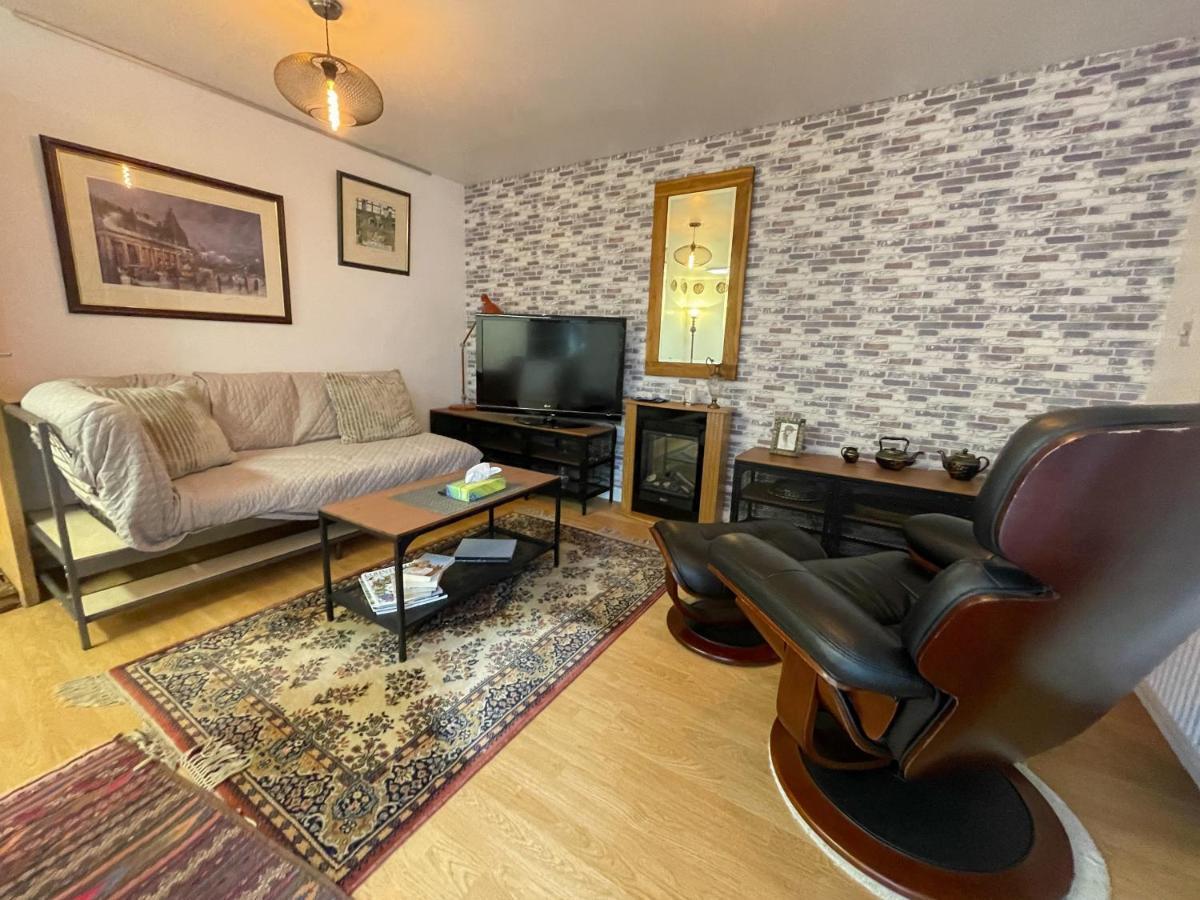 Kelvingrove 2 Bedroom Apartment - Private Parking Glasgow Eksteriør billede